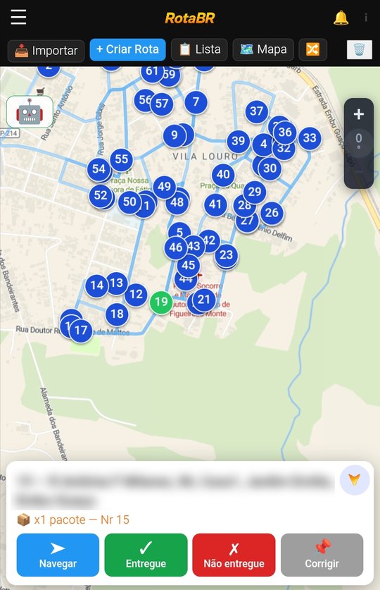 Mapa com uma parada selecionada e os botões Entregue e Não entregue embaixo da tela